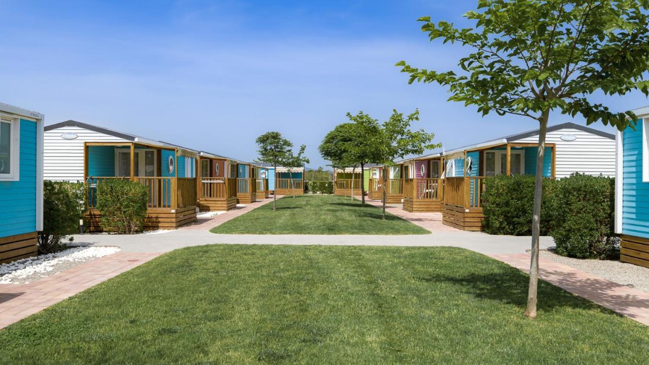 Camping Valencia - Bungalows Puzol Exterior photo